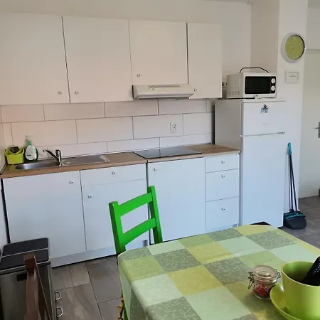 Pensjonat Rozanda Baška